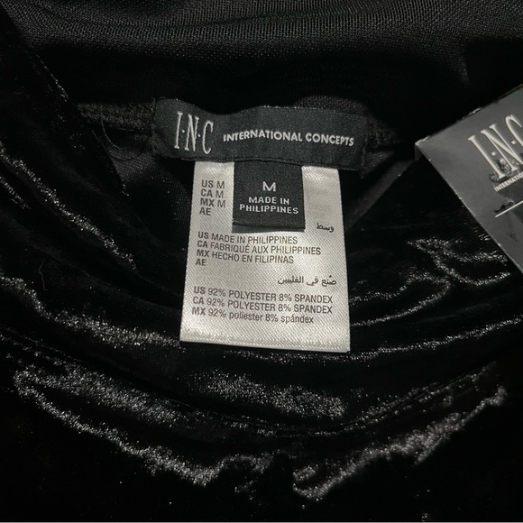 INC- NWT High Rise Black Textured Soft leggings Size M - Picture 3 of 5